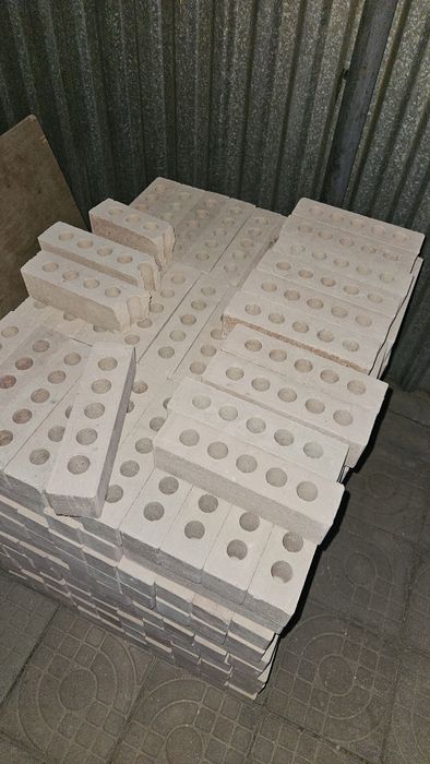 Кирпич облицовочный