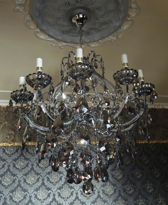 Люстра навесная потолочная