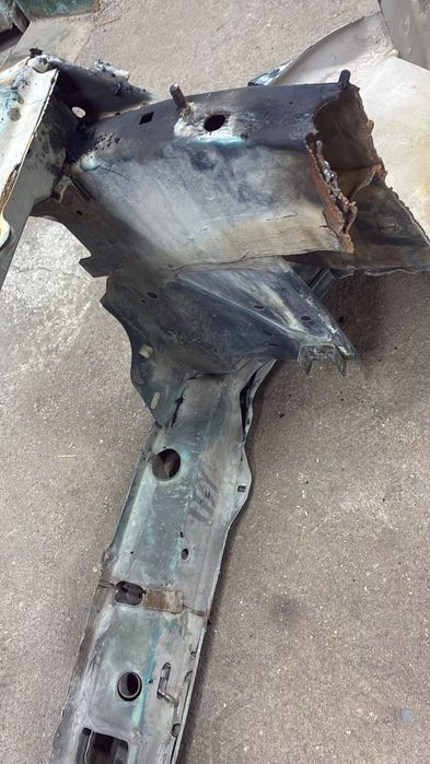 Продам телевизор на opel omega b