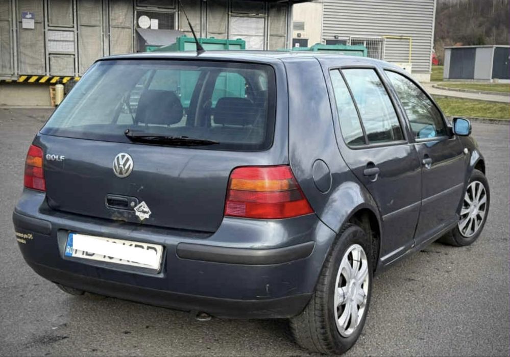 Volkswagen Golf 4 model edition 1.4