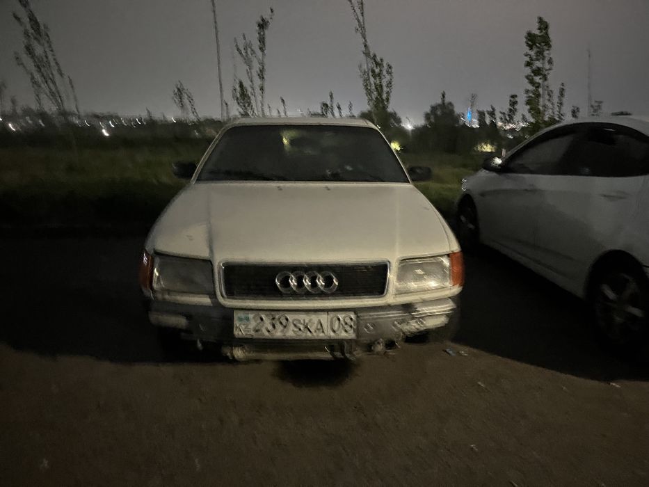 Ауди 100 С4 мотор 1.8