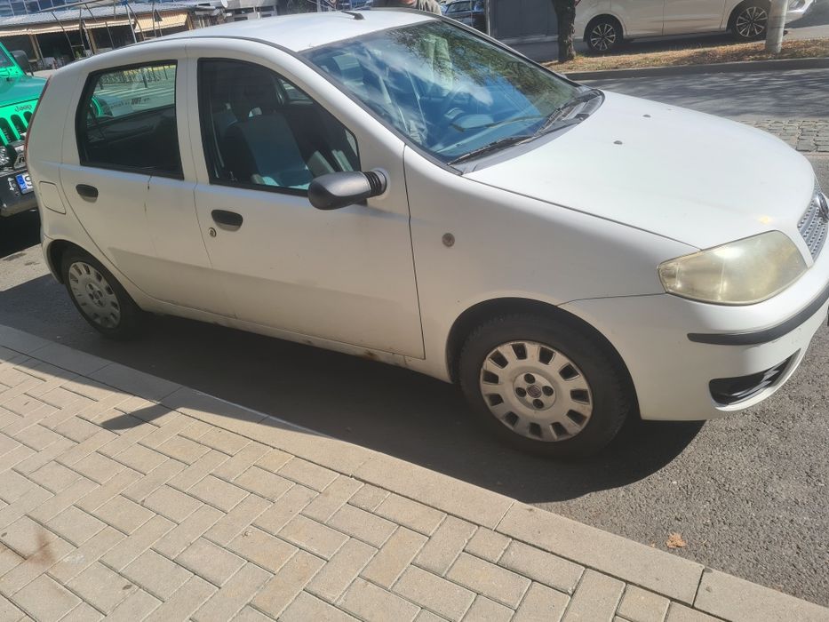 Vând Fiat Punto, an fabricație 2007