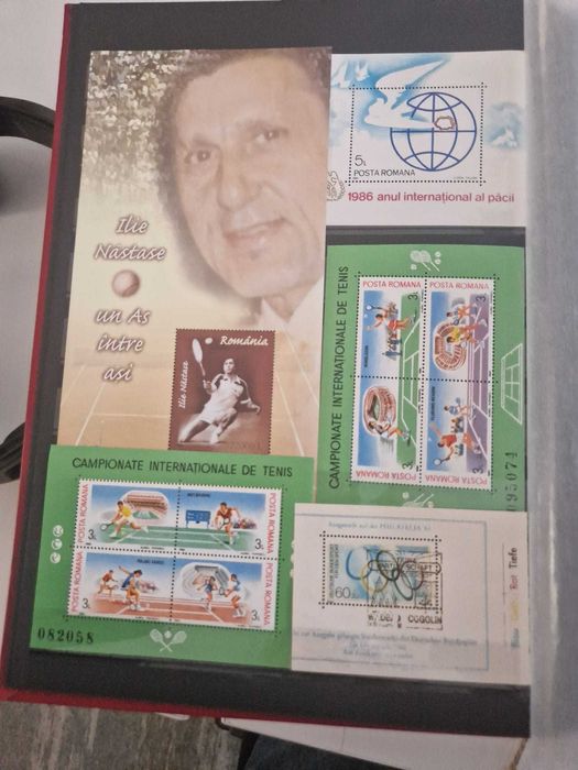 Clasor cu timbre Posta Romana si colectie Gazeta Literara 1957 - 1962