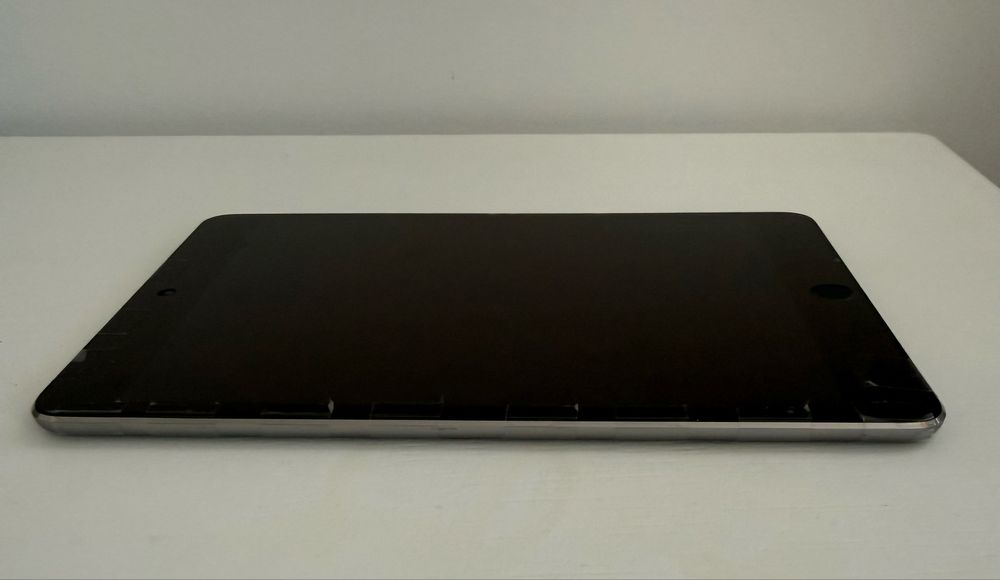 iPad 4 mini 16Gb A1538 - pentru piese