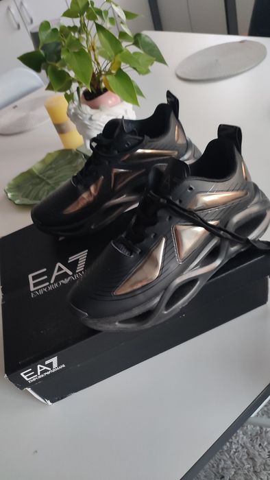 Adidasi Emporio Armani