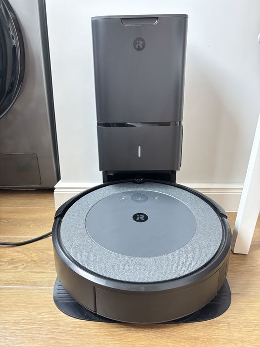 Прахосмукачка робот iRobot Roomba i3+