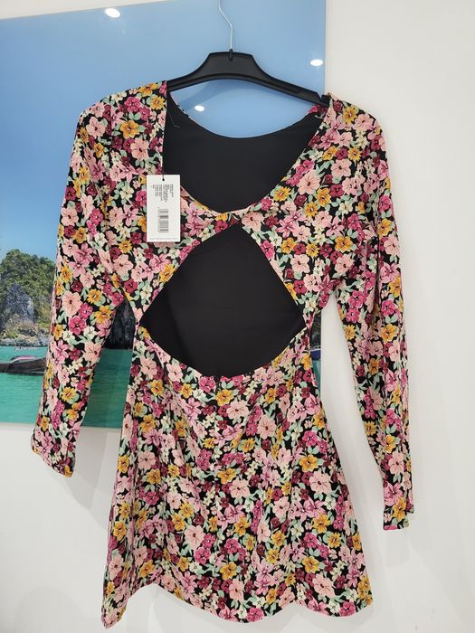Rochii mar.S noi cu eticheta Mango, Zara, Bershka