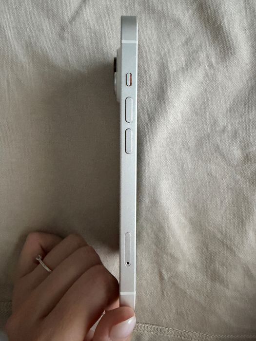 ТОП ОФЕРТА!  iPhone 14, 128 GB, купен 2023