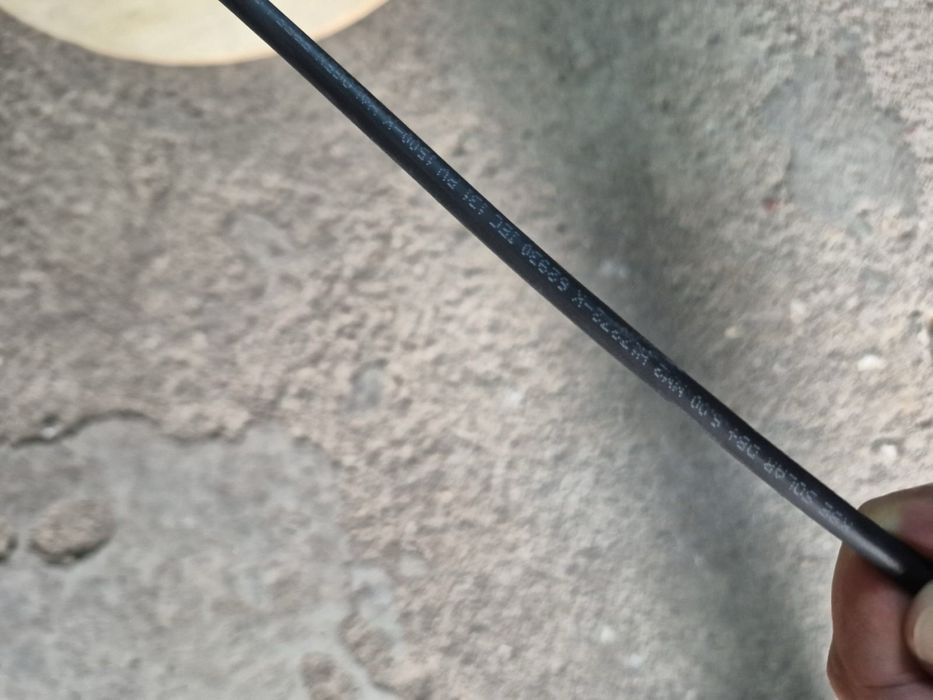 Соларен кабел 1х6 черен и червен цвят