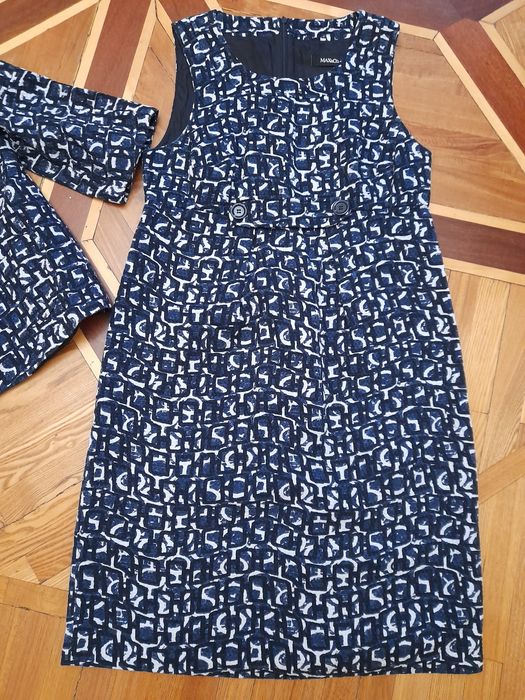 Костюм от фирмы MaxMara оригинал размер М