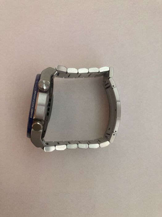 Huawei watch ultimate