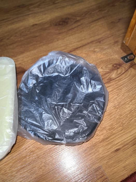 Parafin masajga qo'shilmagan yengi rassiyaniki