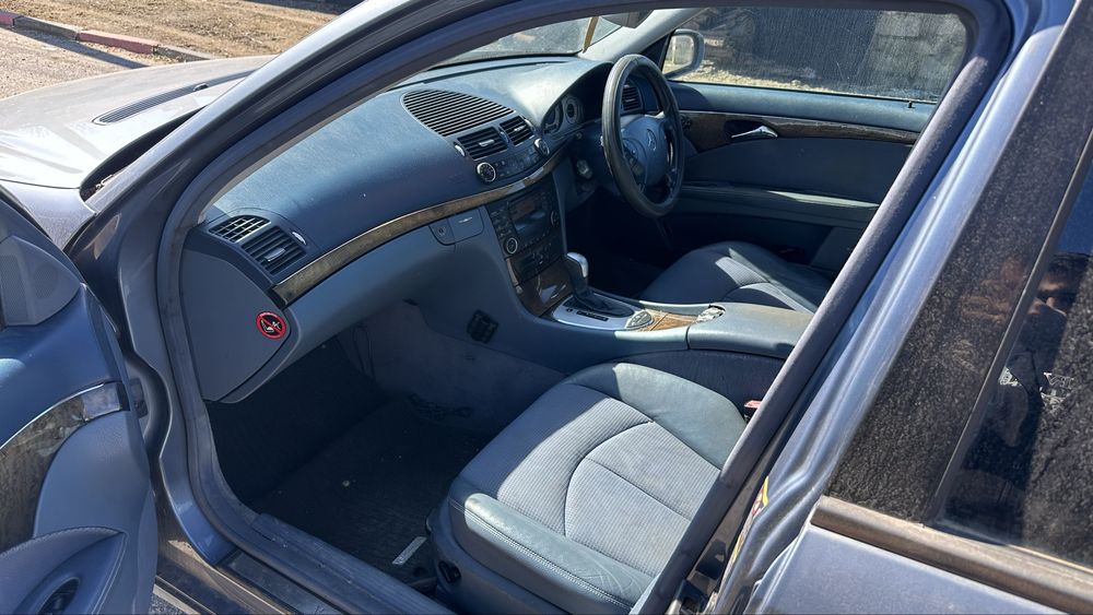 Mercedes E270 w211 на части