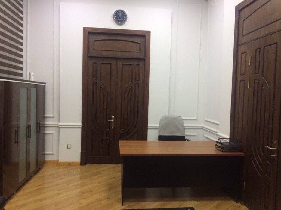 Лабзак Парк Локомотив нежилое помещение 140кв.м первая линия срочно