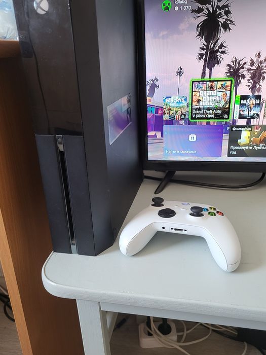 продам xbox one fat