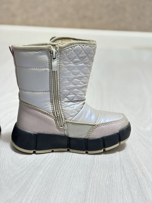 Детские зимние сапожки для девочек