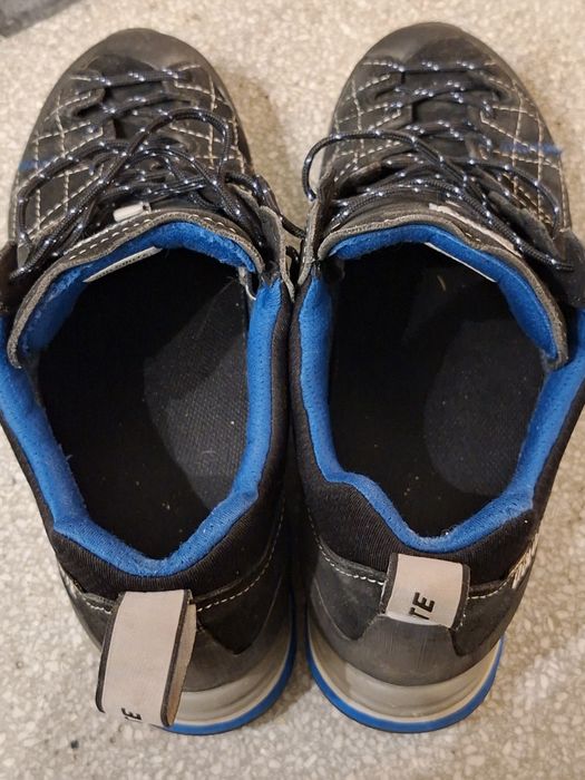 Планински обувки за трекинг Dolomite