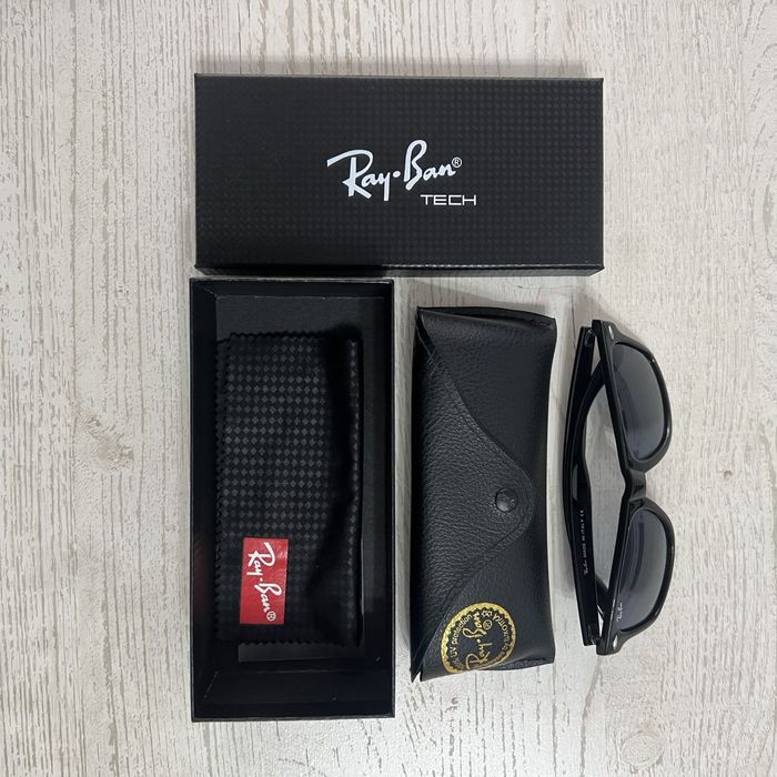 Ochelari Ray-Ban negri – ramă neagră + cutie, toc, accesorii