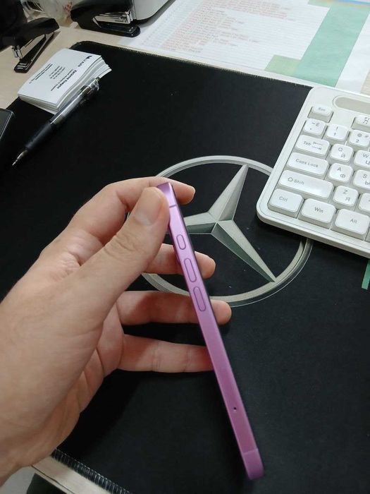 iPhone 16 Pink емкость 94% аёл киши фойдаланган, ҳолати идеал