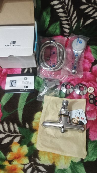 Продам Смеситель для душа