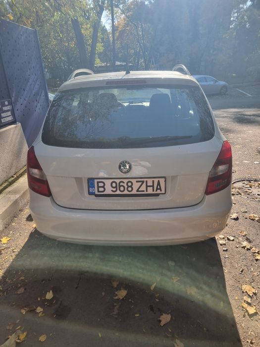 Vând Skoda Fabia 2011