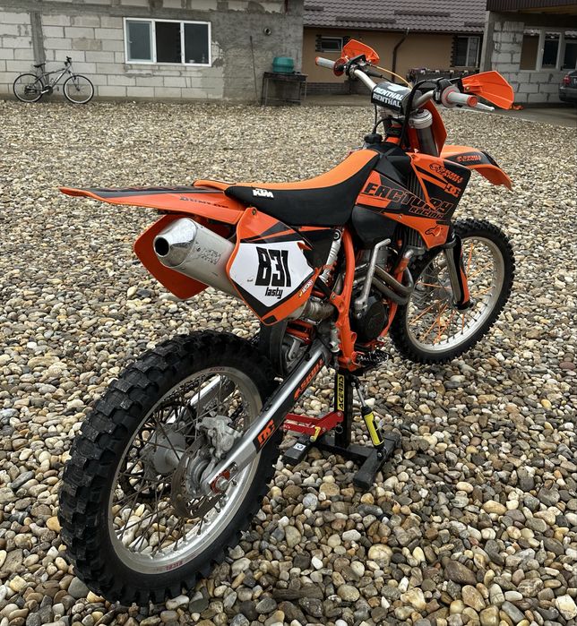 Vând ktm 525 sx stare impecabila