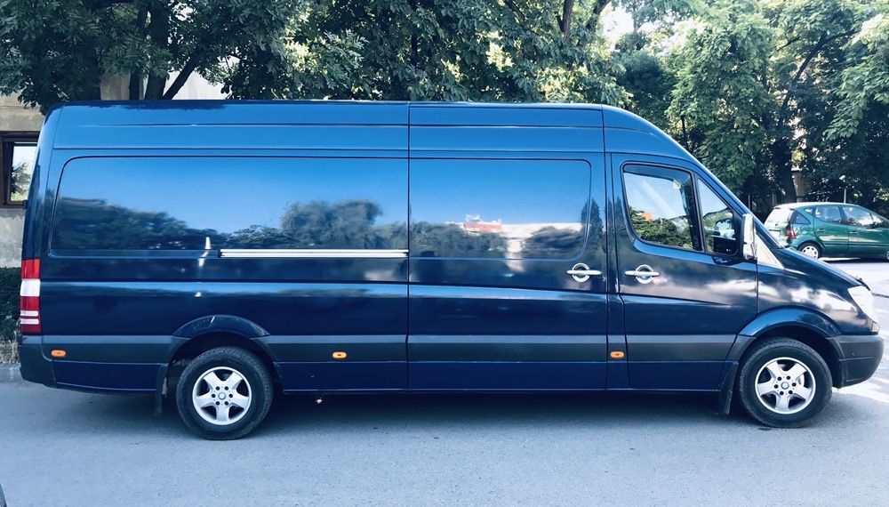 Transport marfa, mutari mobila, duba Mercedes