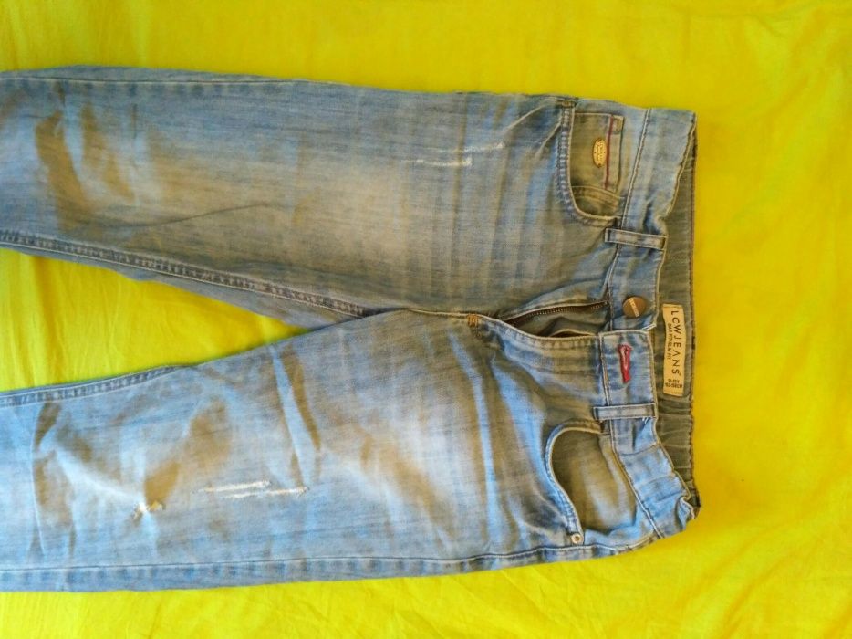 Брюки на мальчика ,рост 152-164 ,на 11 -14 лет,в отличном состоянии