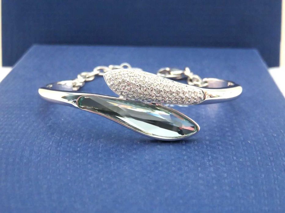 Special gift > Set Swarovski Nou REDUS