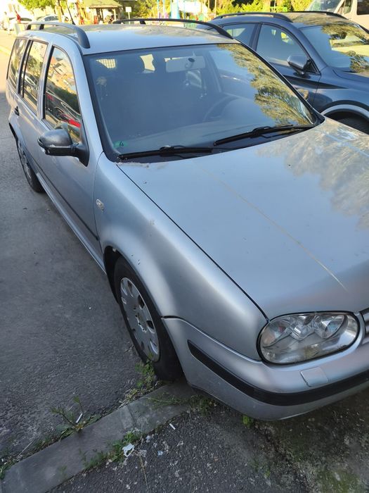 Vând golf IV benzina