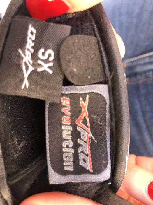 Дамски мото ботуши и мото ръкавици