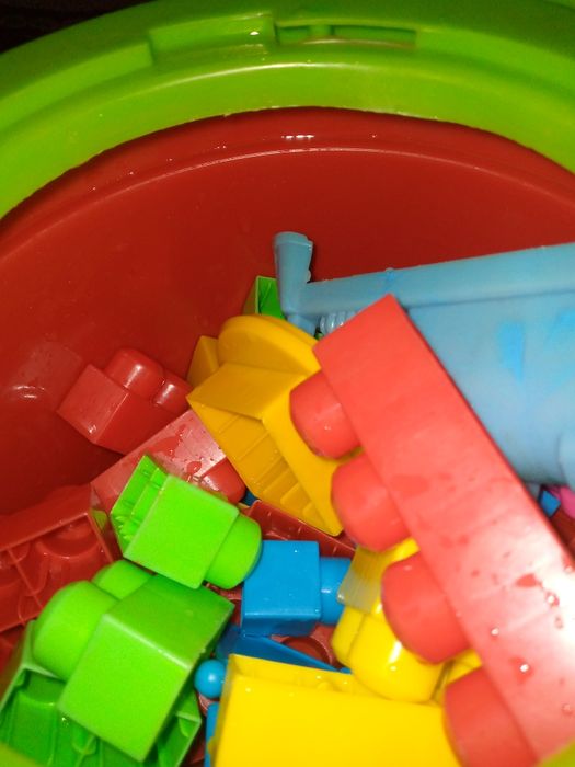 Игрушки  o'yinchoq yaxshi o'yinchoq