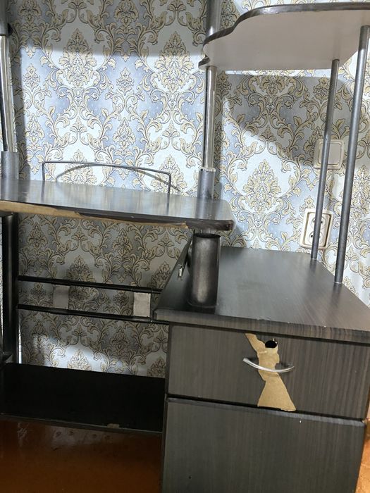 Компьютерный стол б/у