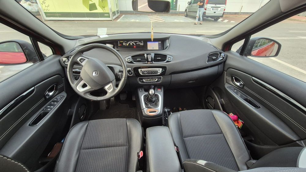 RENAULT Scenic 2012 — imagine 5
