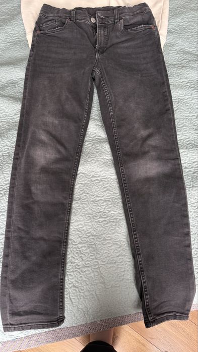 продам пакет вещей на мальчика 11-12 лет