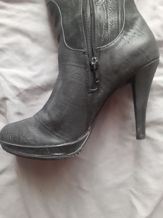 Обмен! Демисезонные сапоги 38 размера