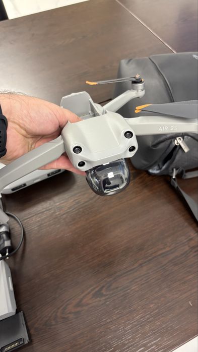 Dji air 2s fly more combo+ екстра пропелъри
