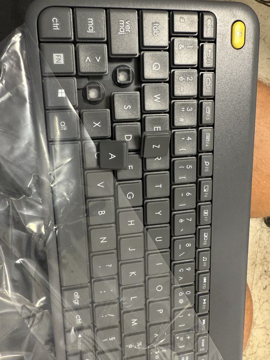 Tastatura logitech k400 plus noua sigilata originala