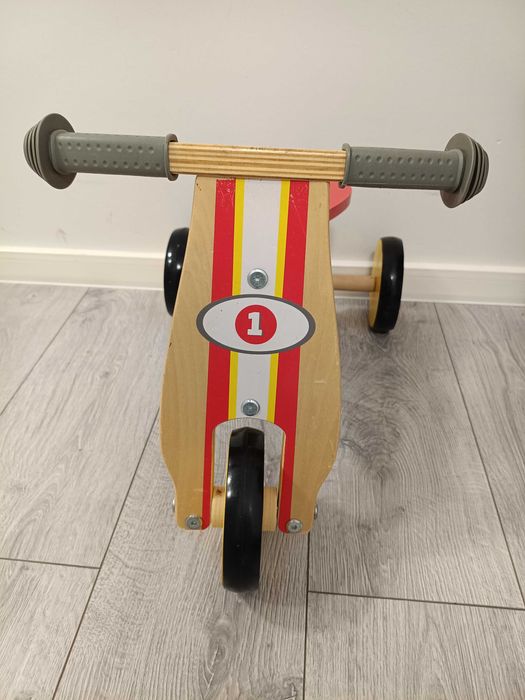 Детско дървено колело 1-3г