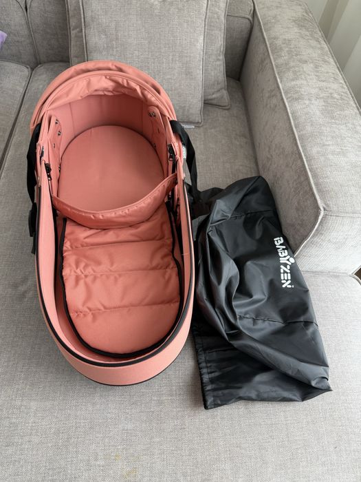 Yoyo люлюька в красивом цвета