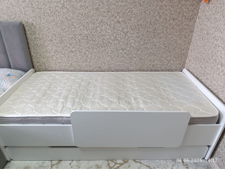 Кровать детская