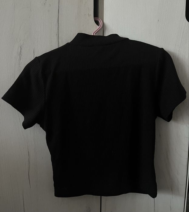 Тениски и потници в различни размери, прочетете описанието