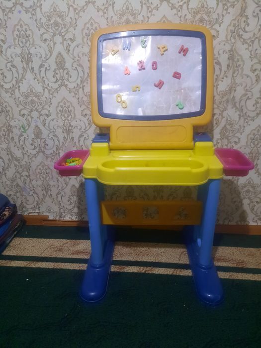 Парта для 5,6,7 лет.