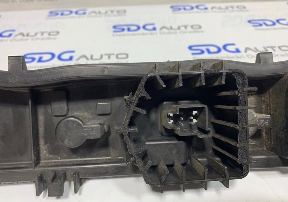 Soclu stop dreapta spate BK3113N004AB Transit 2.2 2014-2019 Euro 5, 6