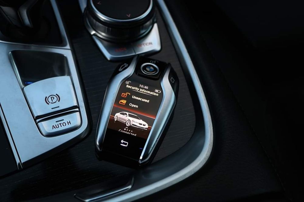 BMW SERIA 7 //M pachet/  x drive/ Carbon core/