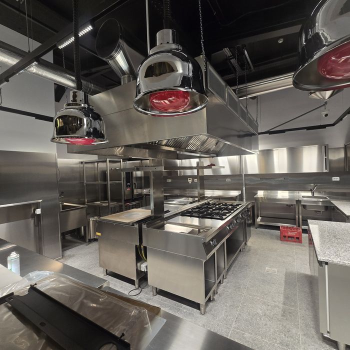 Curățenie post constructor – pregătire pentru predare locuință