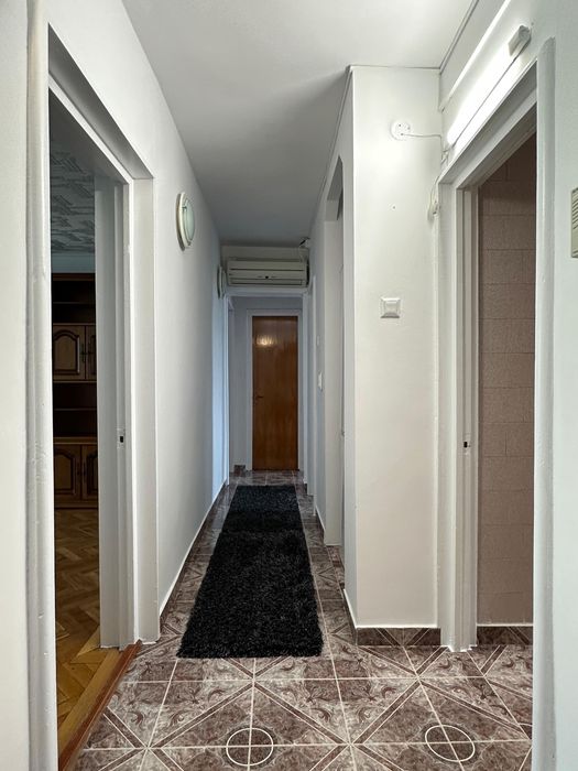 Apartament 4 camere de închiriat, zona Crișan Slatina