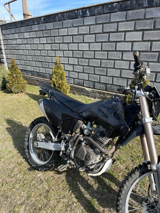 Продам эндуро 06 250куб в идеальном состоянии