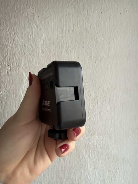 Lampă LED video Ulanzi VL49 – 2000mAh, CRI 95+