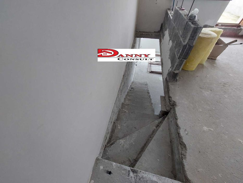 Продава се Мезонет в Велико Търново, Акация - 120 кв.м за 917 €/кв.м - Снимка #10